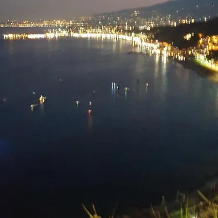 ゲストハウス Restaurant Pizzeria